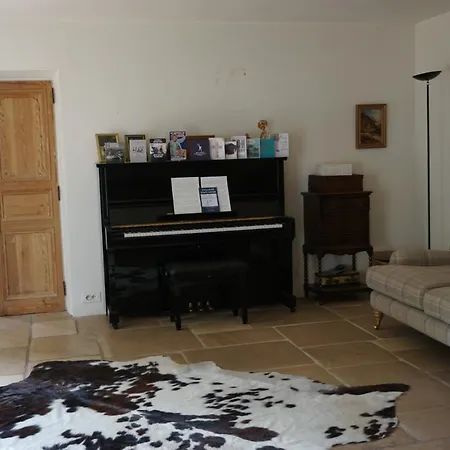 Le Rouzet Konukevi 4*